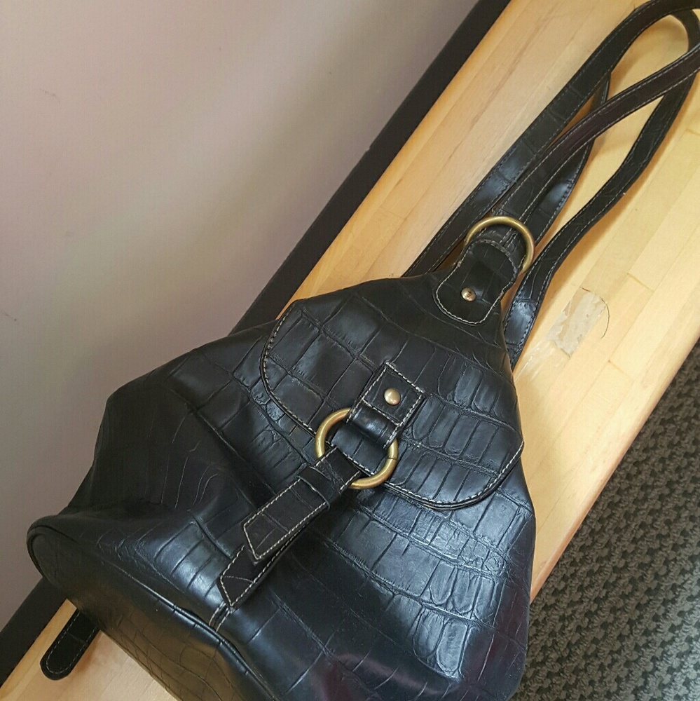 MAKE OFFERS!! Nine west backpack